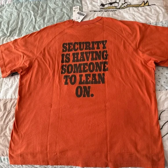 Peanuts Rust Orange Snoopy T-Shirt - Picture 4 of 6